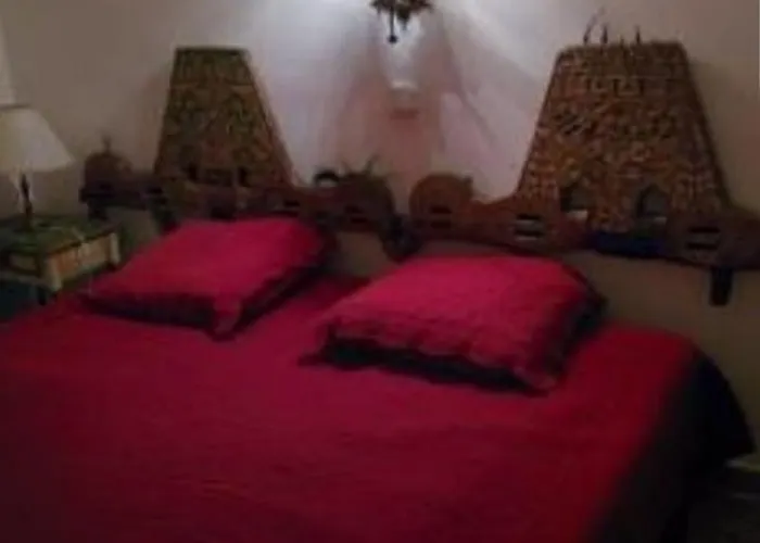 Paradis Tossa *